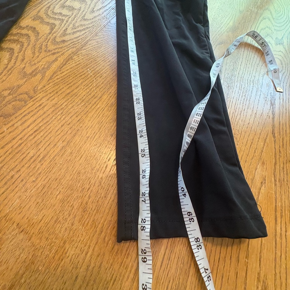 Lululemon Mens ABC Tech Chino Pants Black Sz 33 29.5” Inseam - Picture 11 of 13